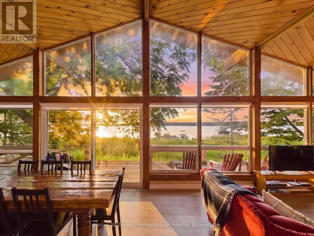 10 & 11 Methodist Island, Tay (Port McNicoll)